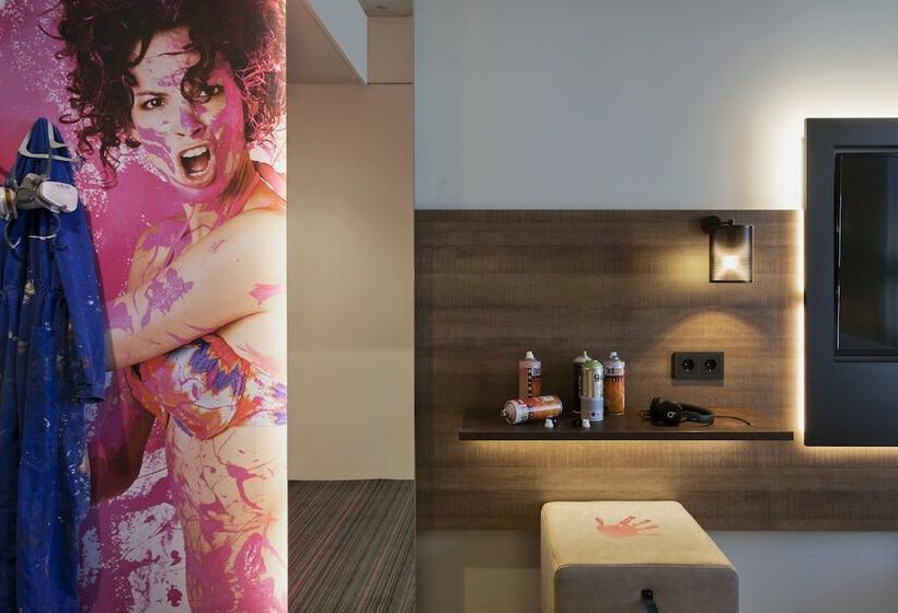 חדר סטנדרט, Moxy Frankfurt East