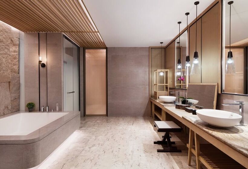 سوییت اجرایی, Shenzhen Marriott Hotel Golden Bay