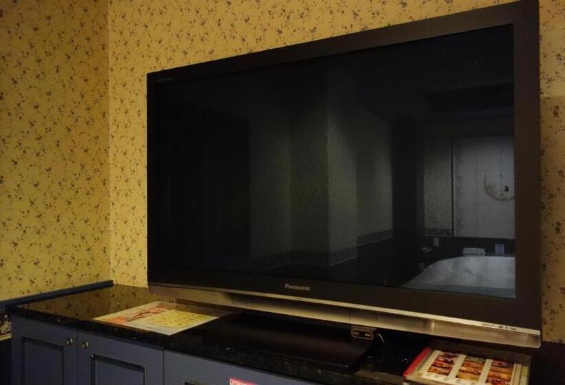 Номер Deluxe, To