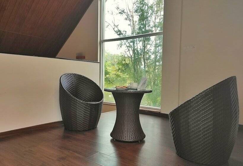 Quarto Dúplex, Shola Crown Resort, Munnar
