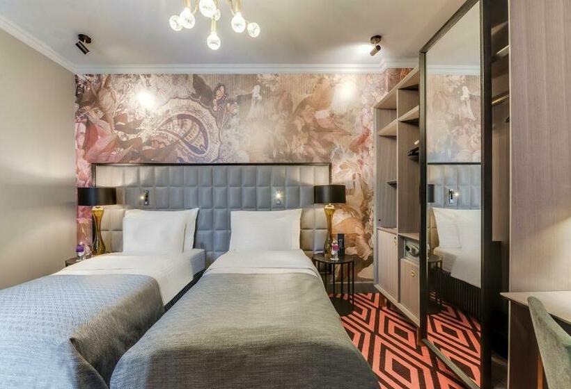 Habitación Estándar, Grand Poet Hotel And Spa By Semarah