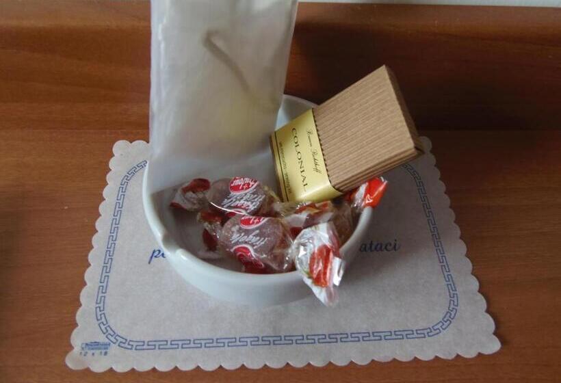 Номер Стандарт Индивидуальный, Italia