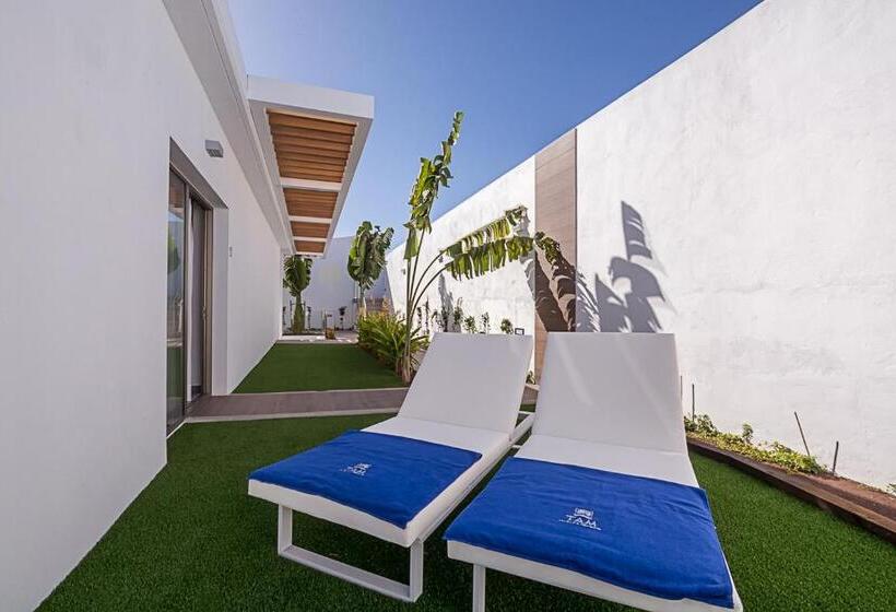 ツーベッドルーム　ヴィラ, Silvi Villas by Tam Resorts