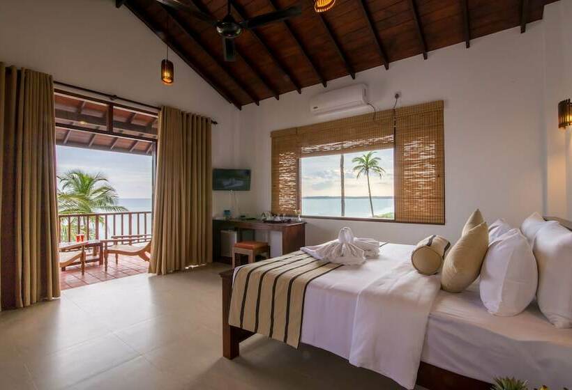 חדר דלוקס עם מרפסת נוף לים, Ananya Beach Resort