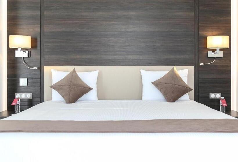 اتاق سوپریور با چشم‌انداز شهر, Radisson Hotel Sfax