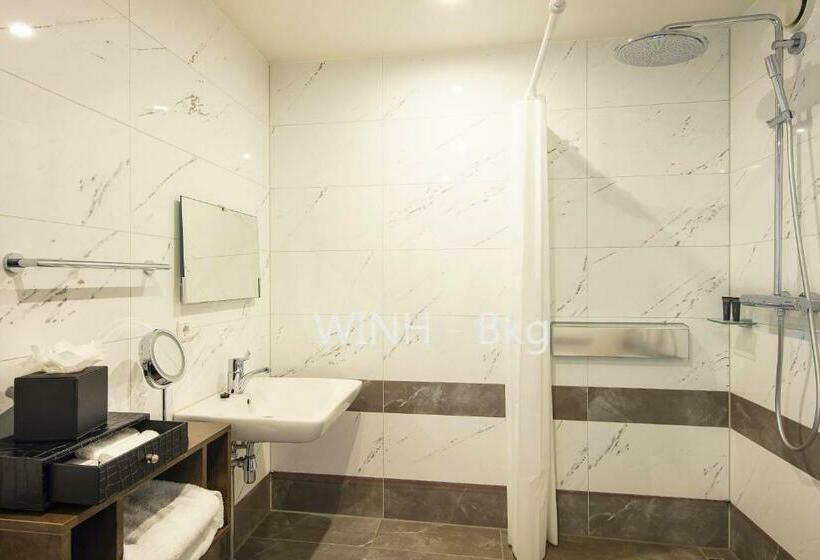 Quarto Estandar para Deficientes Físicos, Monet Garden Hotel Amsterdam
