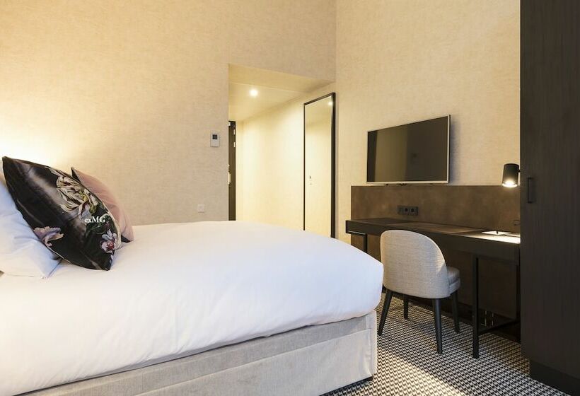 Standard Room Adapted for people with reduced mobility, Monet Garden Hotel Amsterdam