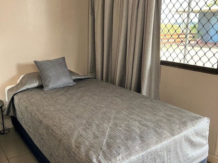 Номер Стандарт Индивидуальный, Childers Budget Accommodation
