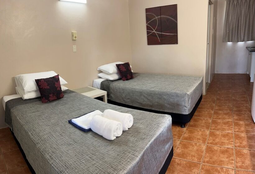 Номер Стандарт, Childers Budget Accommodation