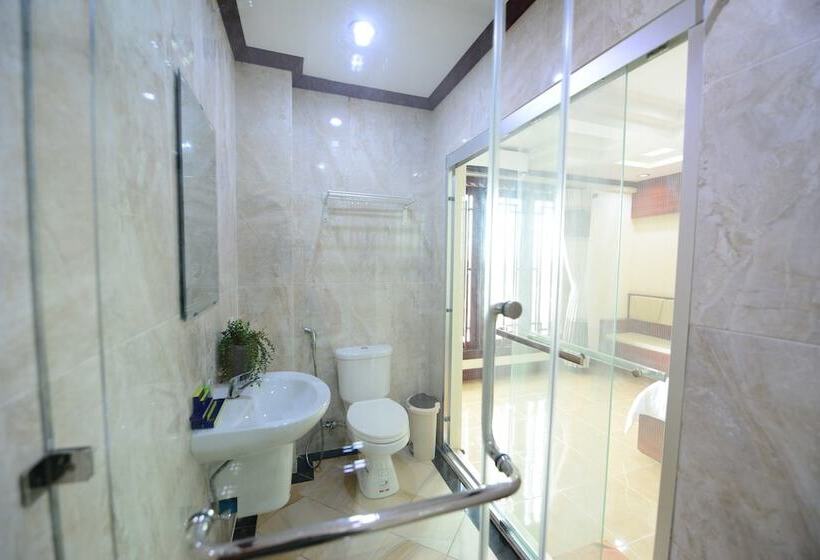 Семейный Номер, Vientiane Luxury