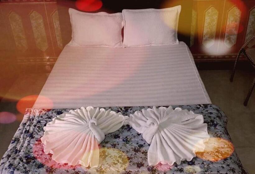اتاق لوکس, Tien Dat Motel
