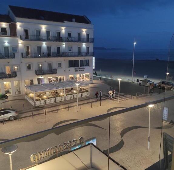Номер Superior Вид на Море с Балконом, By The Sea