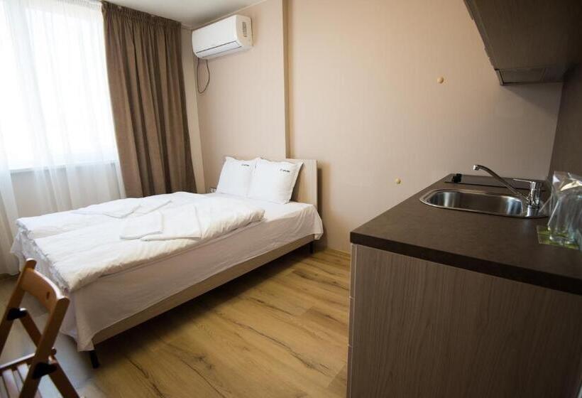 Номер Стандарт, Court Inn