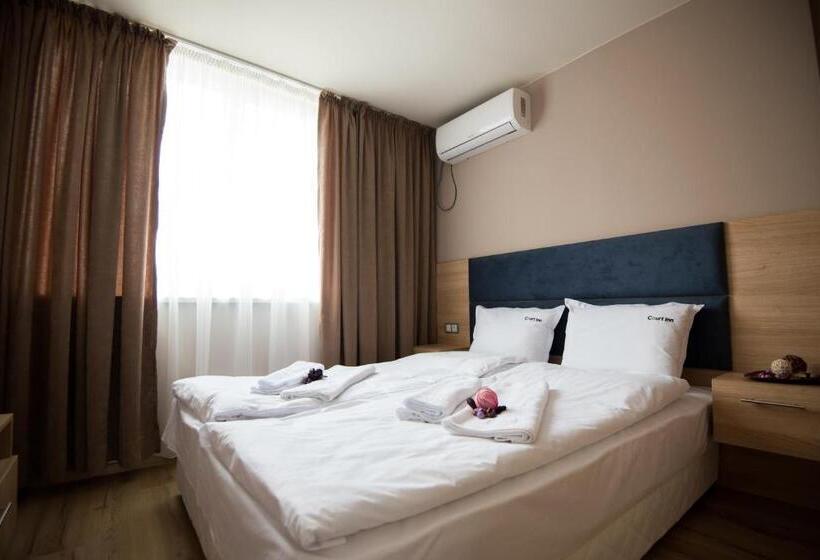 Апартаменты 1 Спальня, Court Inn