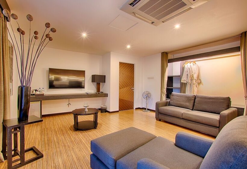 اتاق لوکس, Lot 33 Boutique