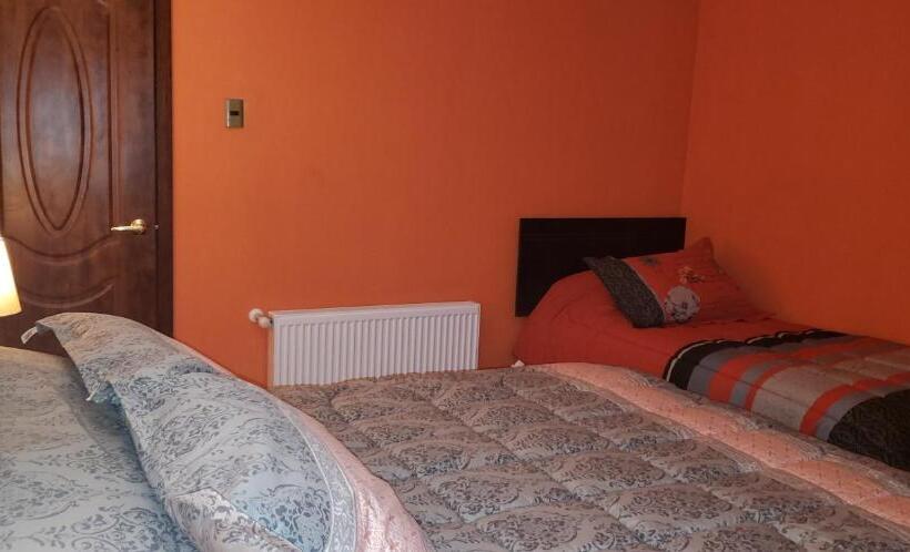 غرفة عائلية, Hostal Nataly