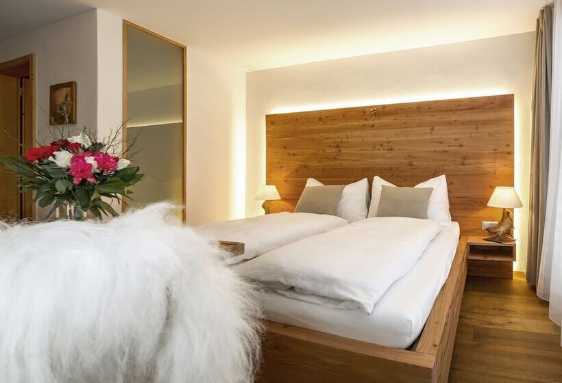 سوییت سوپریور, Sarain Active Mountain Resort