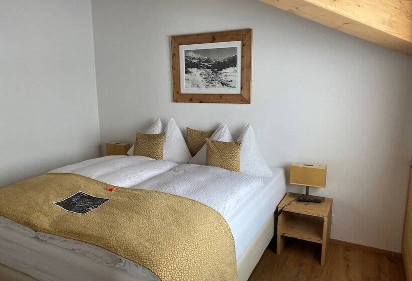 سوییت جونیور لوکس, Sarain Active Mountain Resort