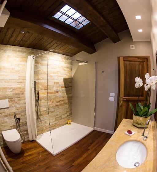 اتاق سوپریور با تخت بزرگ, B&b Charme Celestino V°