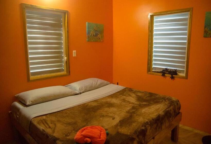 Вилла 3 Спальни, King Lewey S Island Resort