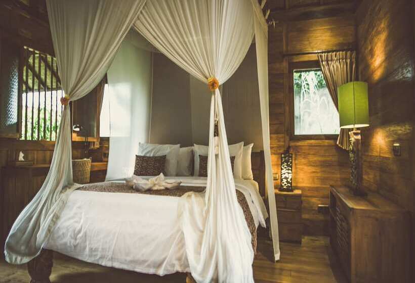 Бунгало Deluxe, Desa Saya Eco Luxury Resort & Spa