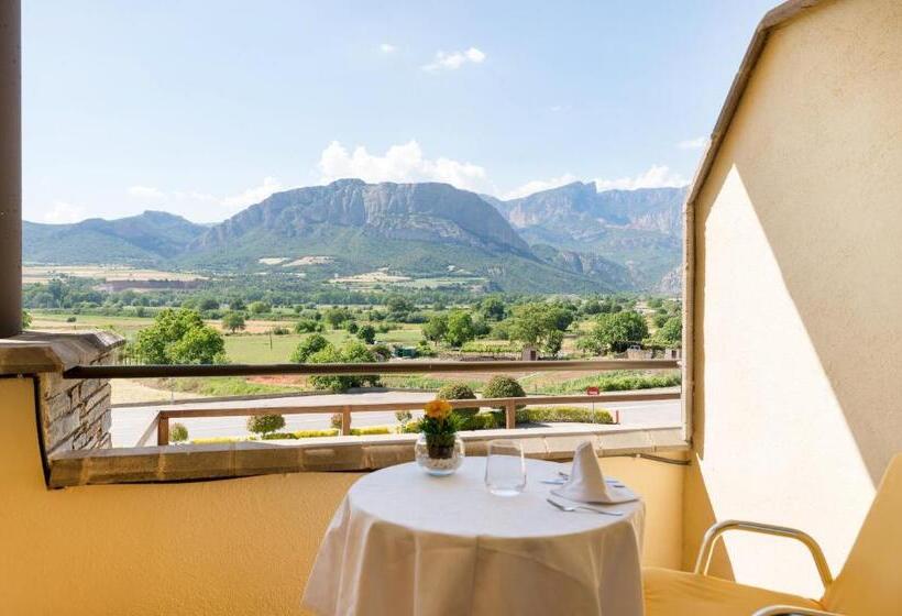 Номер Стандарт Индивидуальный с Балконом, Restaurant Cal Petit