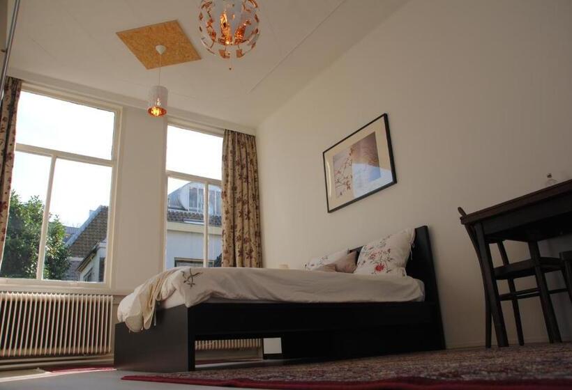 Номер Стандарт Вид на Сад, Zala S B&b