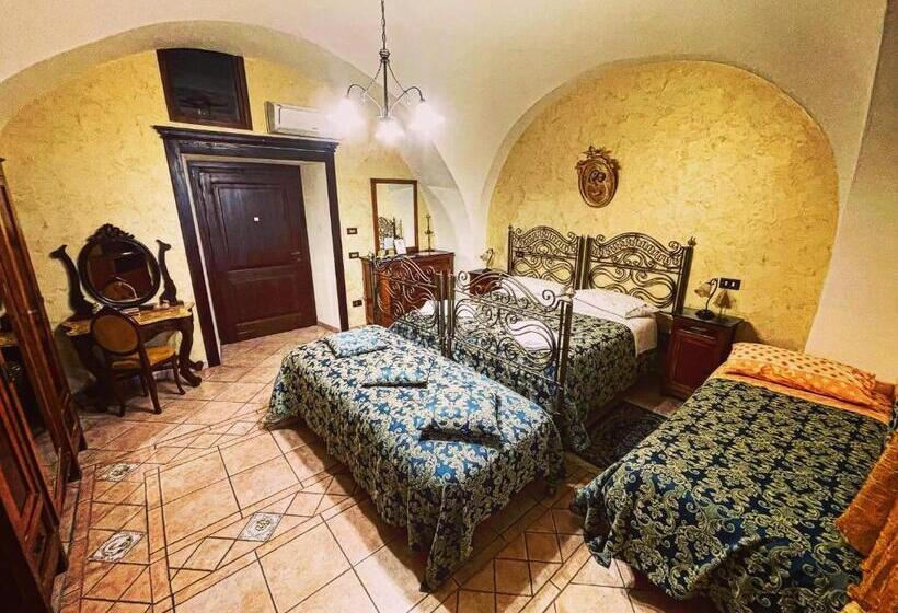 سوییت, L'antica Dimora