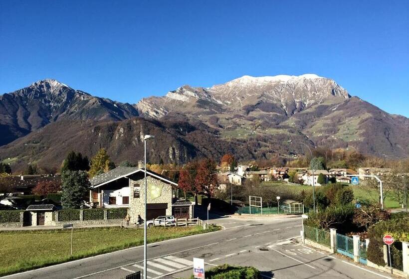 Студия Стандарт, Como S Lake Mountains B&b