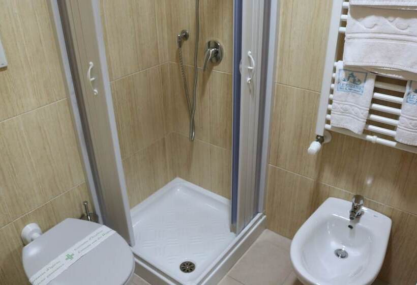 스탠다드 트리플 룸, Le Sirene Bed And Breakfast