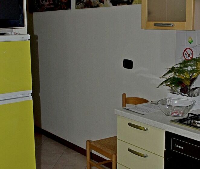 اتاق استاندارد یک نفره, Ca  Gialla