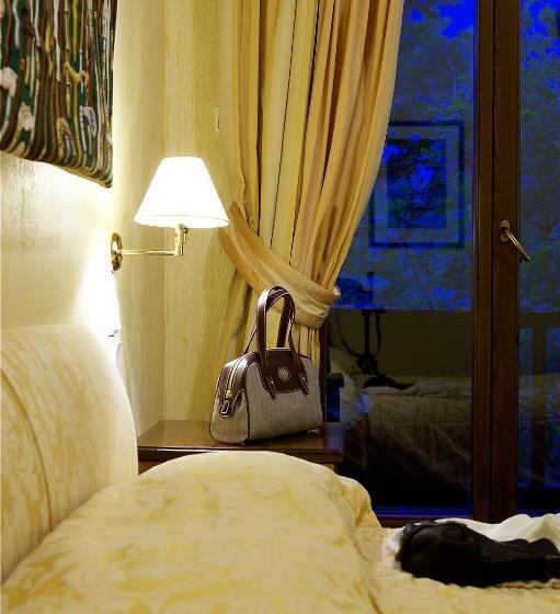 غرفة قياسية, Country Club Hotel & Suites