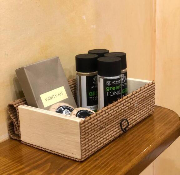 جناح عائلي, Country Club Hotel & Suites