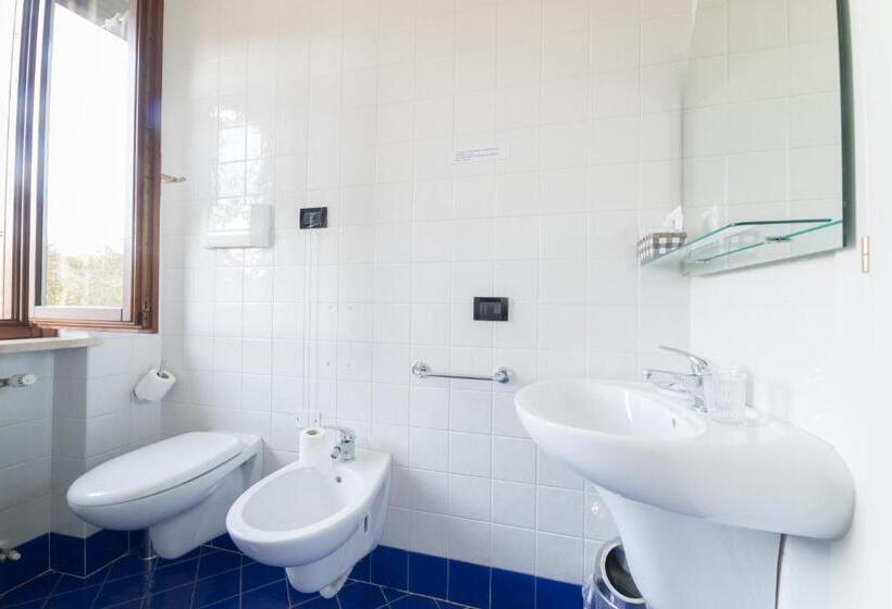 Quarto Estandar Individual, Florence
