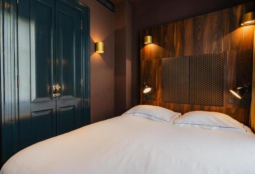 Suíte, De Jonker Urban Studios & Suites