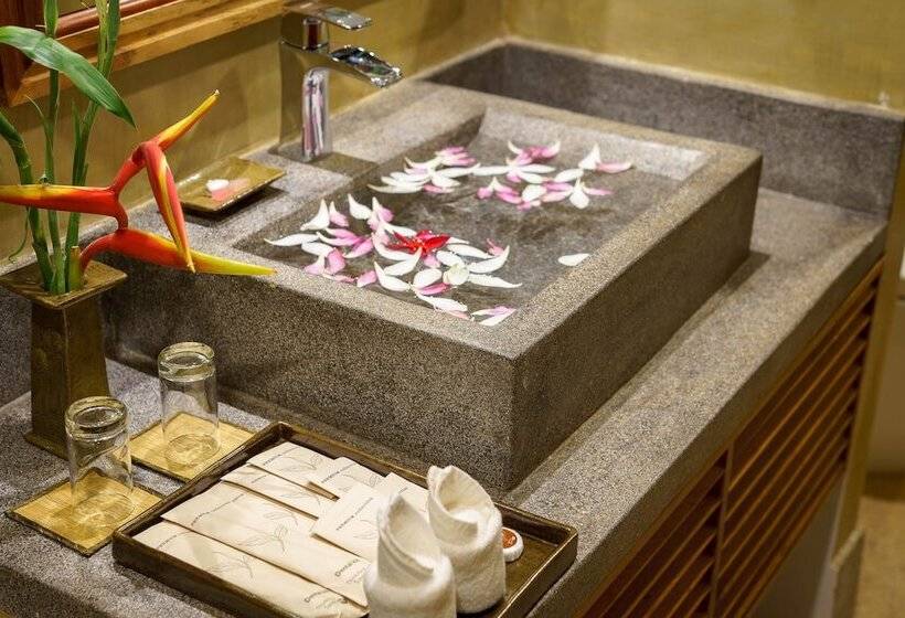 スーペリアールーム, Khmer House Resort