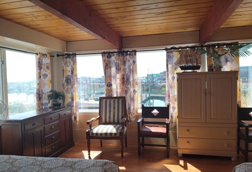 Люкс Премиум, Islander Westport