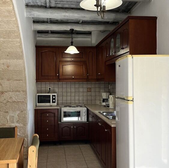 Suíte Clássica, Skandalis Traditional Suites