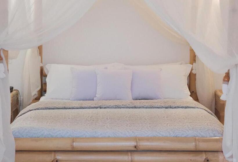 Люкс Повышенной Комфортности, Le Saline Resort