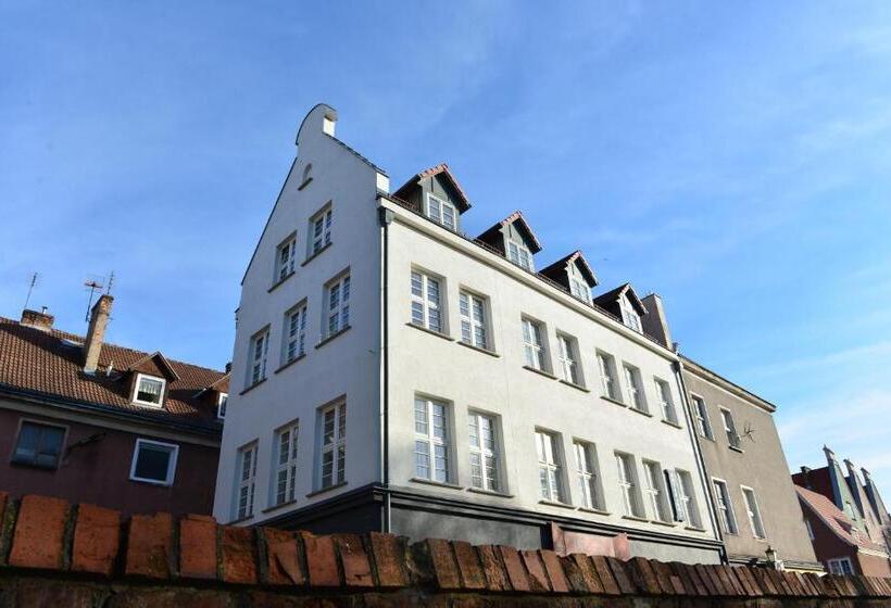 Cama em Quarto Compartilhado, Five Point Hostel & Apartments