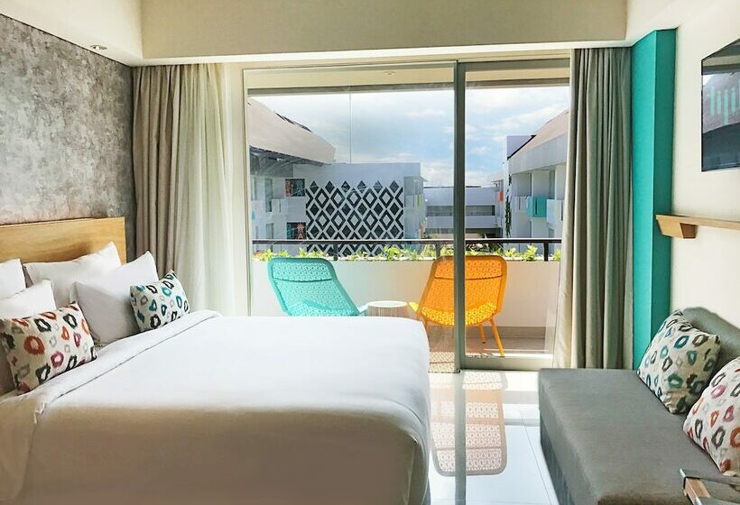 اتاق داخلی دلوکس, Tijili Hotel Benoa