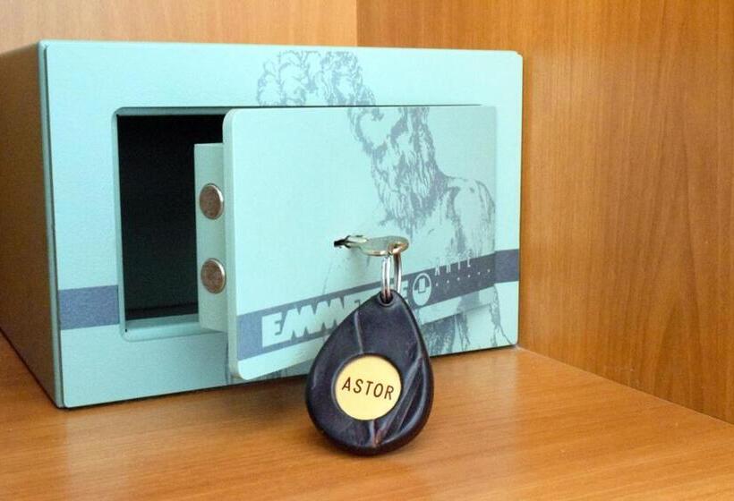 Номер Стандарт, Astor