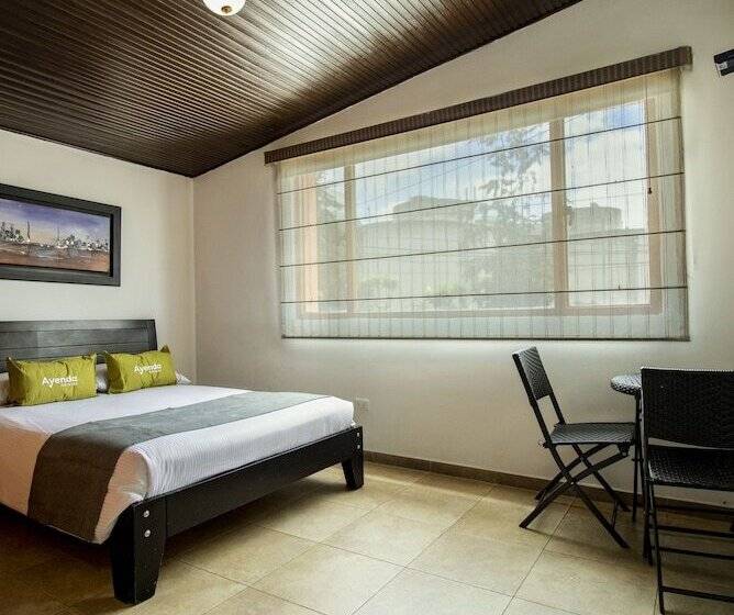 اتاق استاندارد, Ayenda 1087 La Estacion