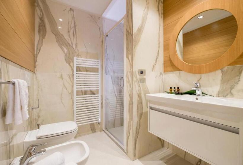 آپارتمان راحتی 1 خوابه, Metropol Ceccarini Suite   Luxury Apartments