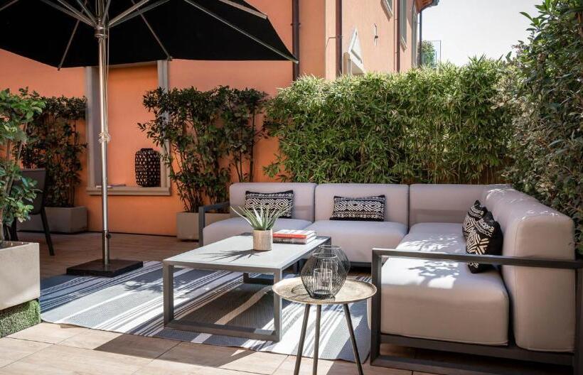 آپارتمان پرستیژ 1 خوابه, Metropol Ceccarini Suite   Luxury Apartments