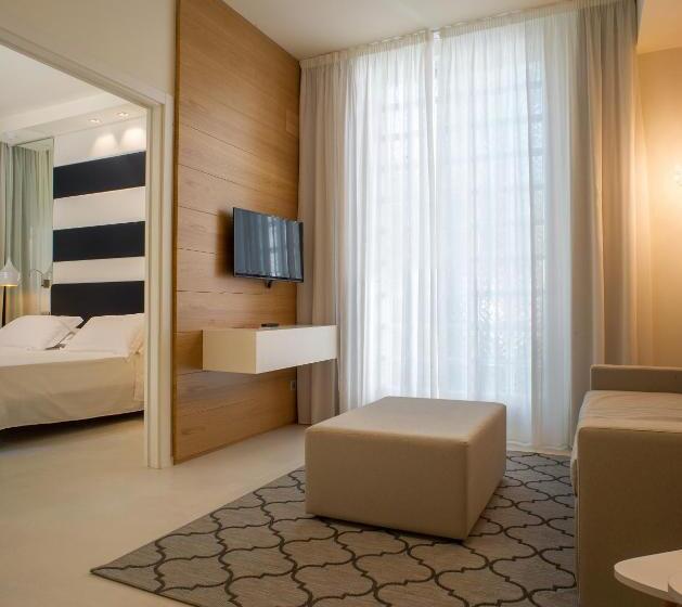 آپارتمان 1 خوابه, Metropol Ceccarini Suite   Luxury Apartments