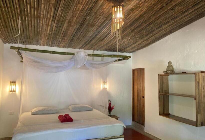 سوییت لوکس, Finca Carpe Diem Ecolodge