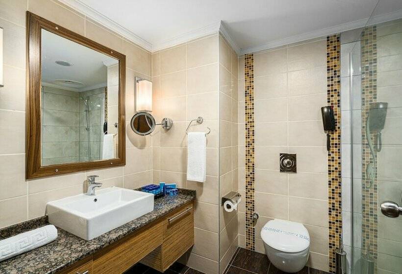اتاق خانوادگی, Bera Hotel Alanya