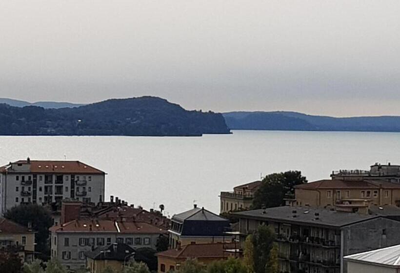 Номер Стандарт Вид на Озеро, B&b Stella Maggiore
