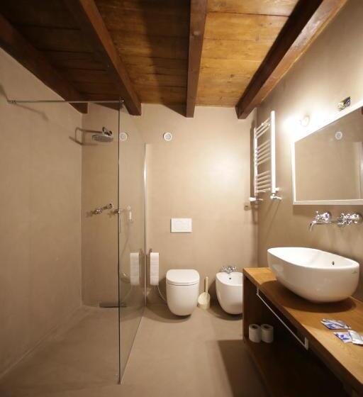 标准间, Poggiolo Val Borbera